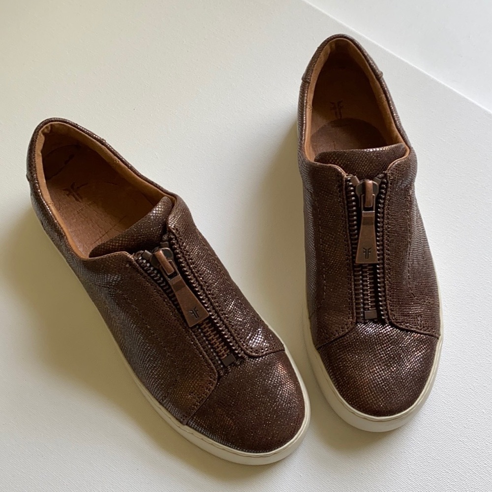 Frye Lena Metallic Bronze Zip Up Sneakers